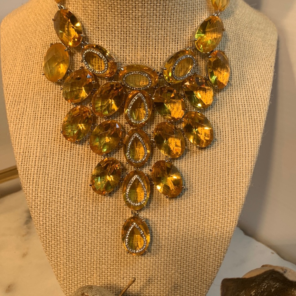 Abs Allen Schwartz YELLOW Crystal with SILVER Rhinestones new with gift box